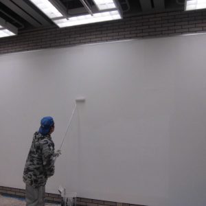 サムネイル：美術館内部パネル塗装工事 画像